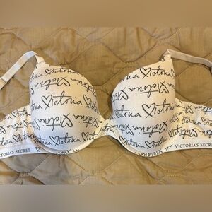 Victoria's Secret 36DD Heart Script T-shirt Demi Bra Logo Multi-way Underwire